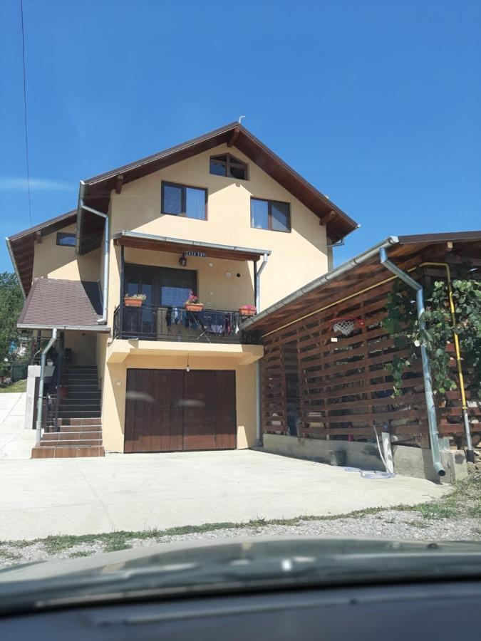 בית אירוח Casa Edy *