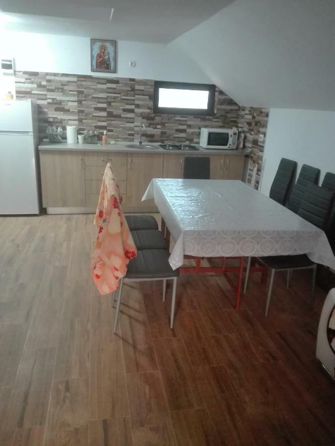 בית אירוח Casa Edy